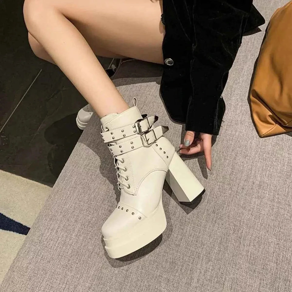 Elegant Round Toe Block : Heels Boots