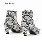 Elegant Large Pointed Toe : Thick Heel Boots