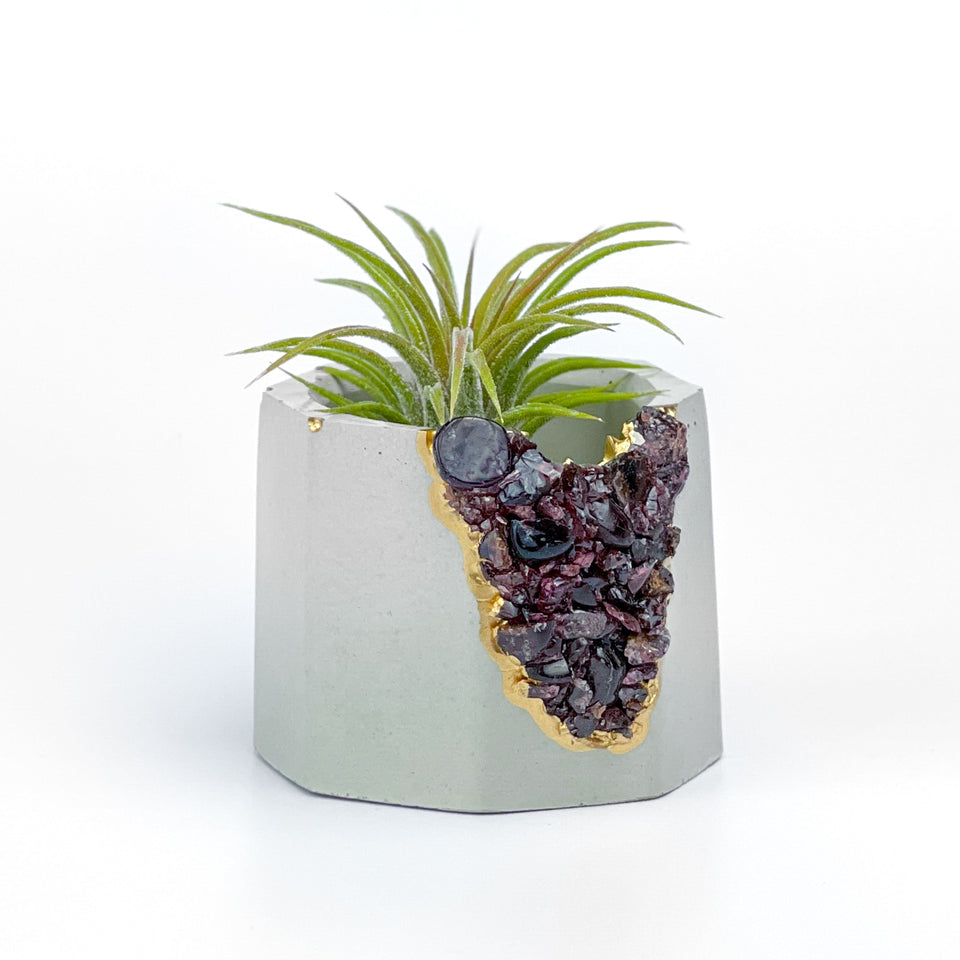 GARNET GEODE PLANTER