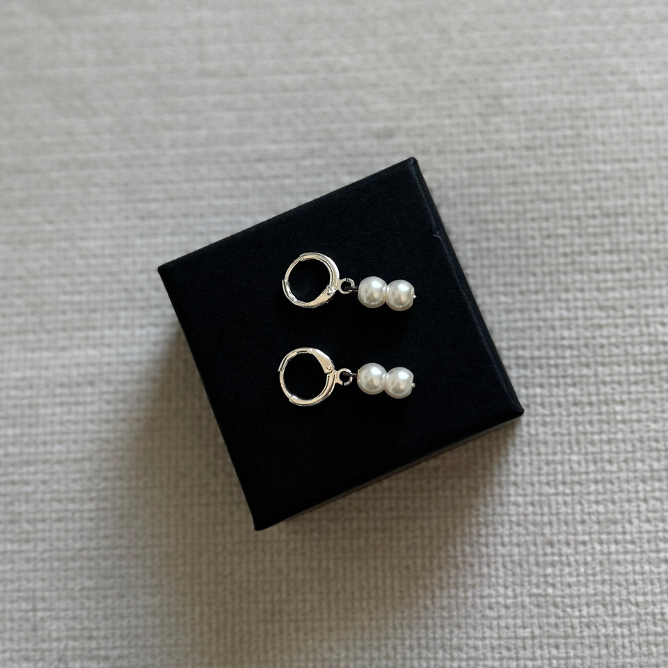 Sloan Pearl Hoops
