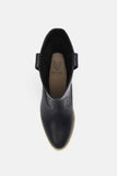Beast Fashion Butterfly Cut : Detail Point Toe Boots
