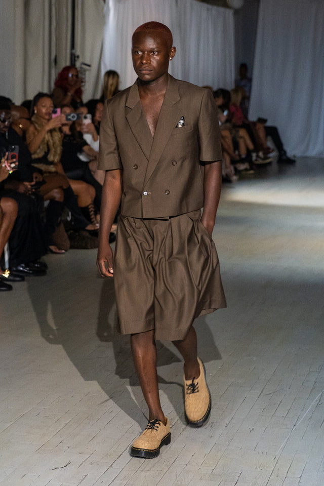André Espresso Cropped Suit Set