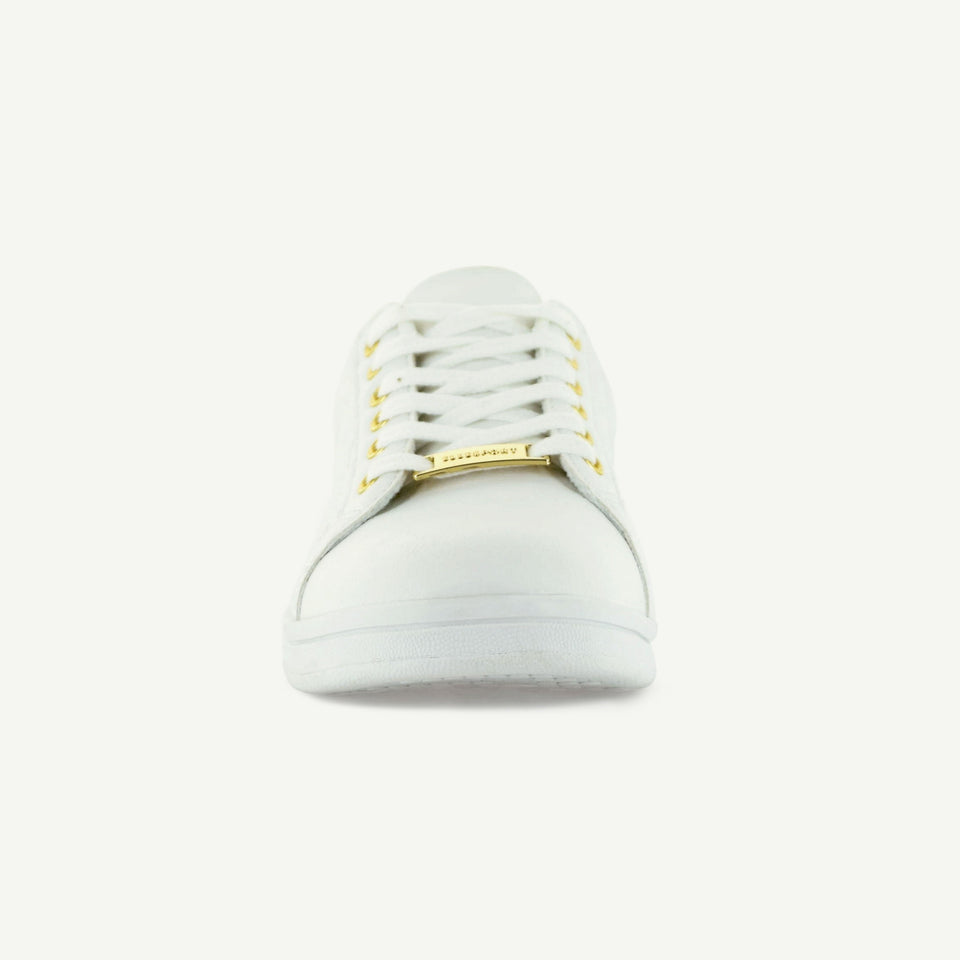 VOLTAIRE: QUILTED COURT SHOE - WHITE