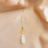 Stick Pearl Ballet Necklace