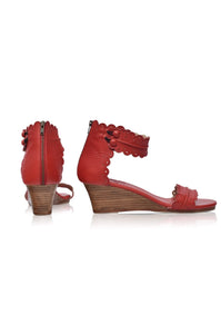 Stylish Magdalena Wedges - The Perfect Pair for Any Occasion