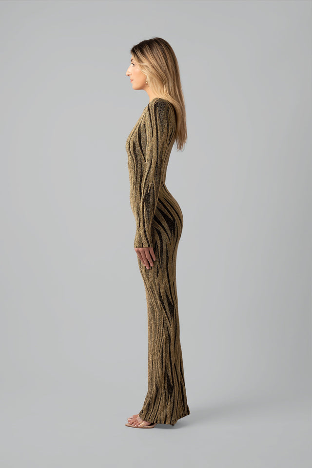 Regality Dress