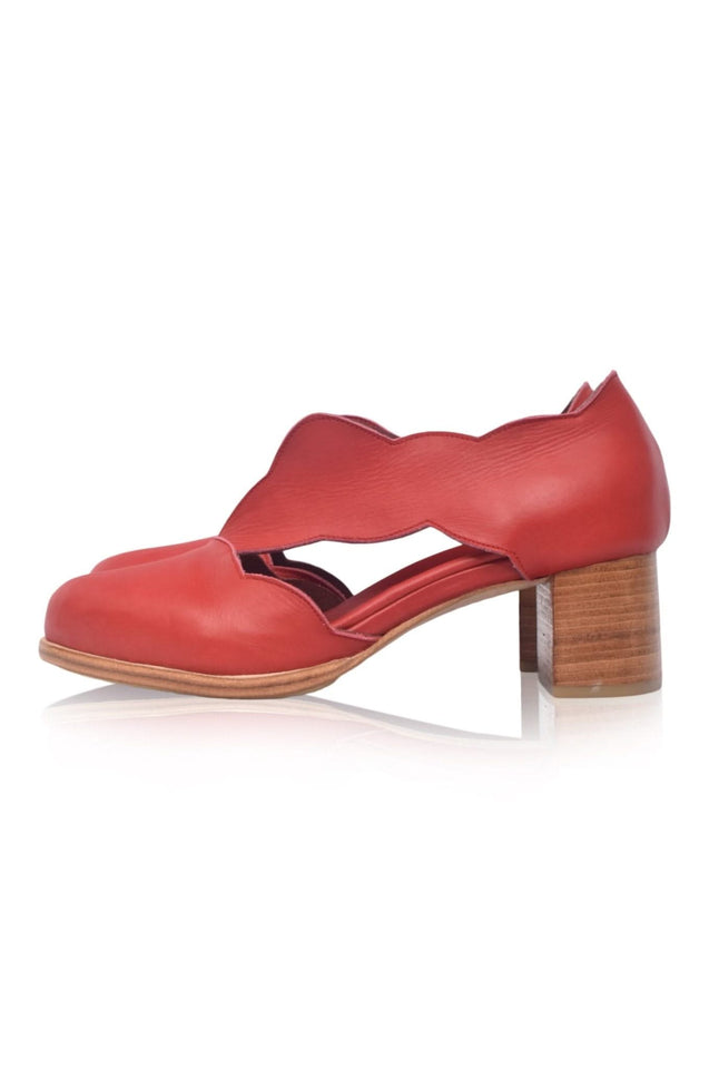 Chic Square Toe Boots: Fashionable Footwear with Block Heel Shoes