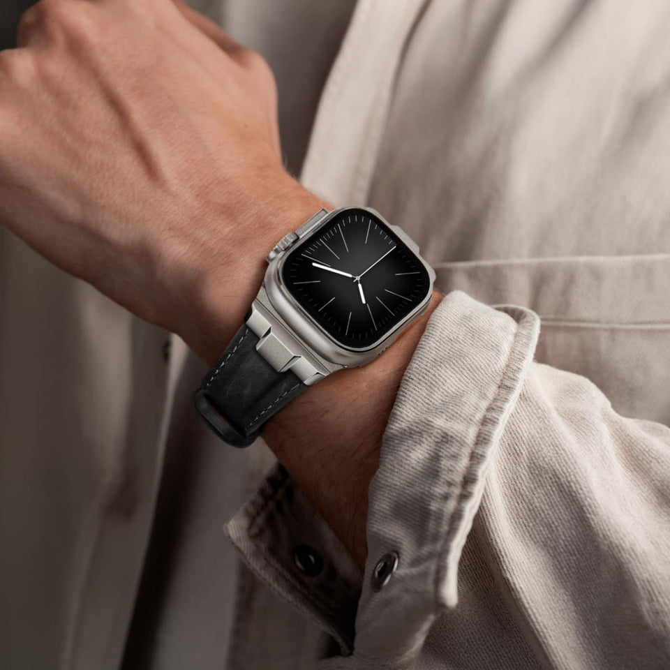 Adventure Full - Grain Leather Band for Apple Watch - Wear with style