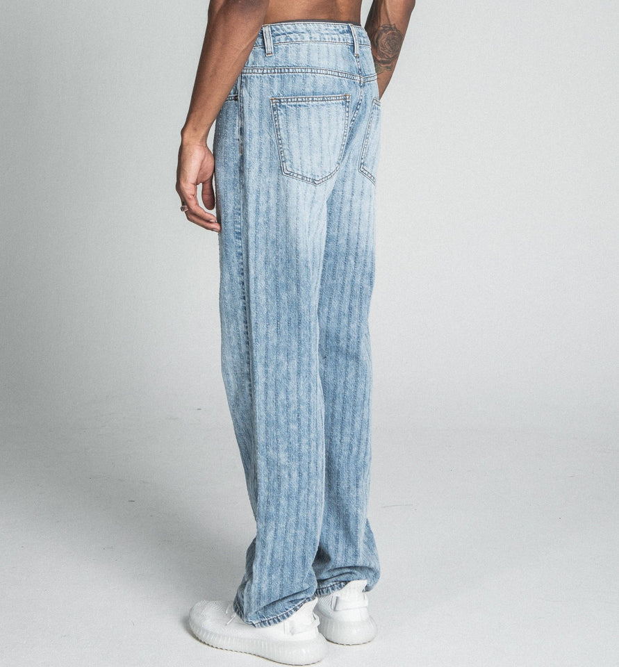 AJ01L - 2 CLASSIC BLUE THREAD LINE LOOSE JEANS - Wear with style