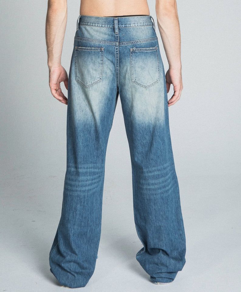 AJ09 - 3 CLASSIC BLUE LIGHTLY DISTRESSED BAGGY JEANS - Wear with style