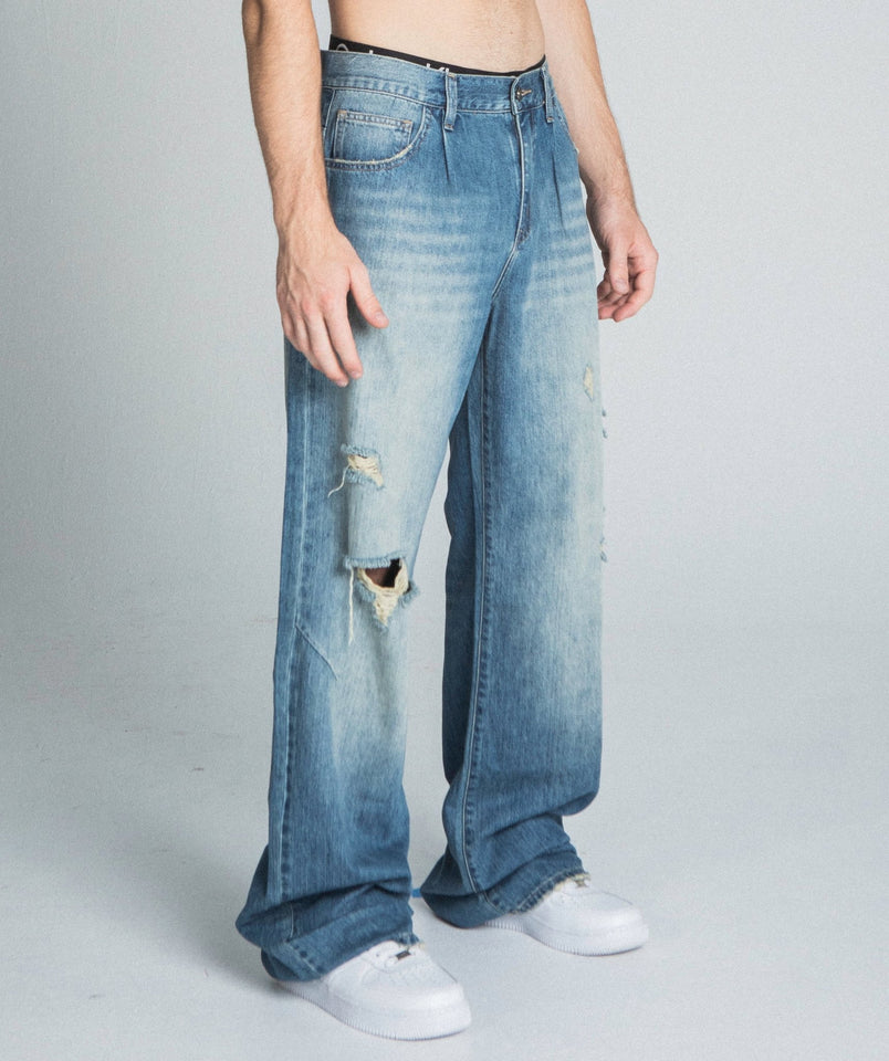 AJ09 - 3 CLASSIC BLUE LIGHTLY DISTRESSED BAGGY JEANS - Wear with style