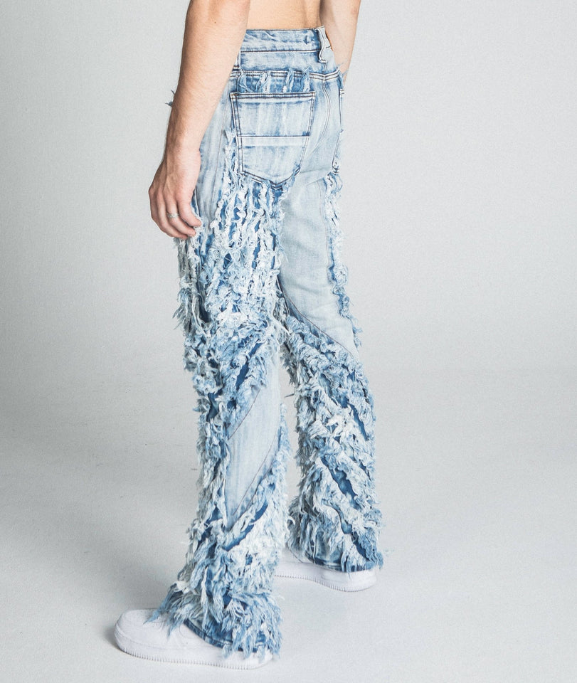 AJ18SK EXTREME FRAYED STACKED JEANS - Wear with style