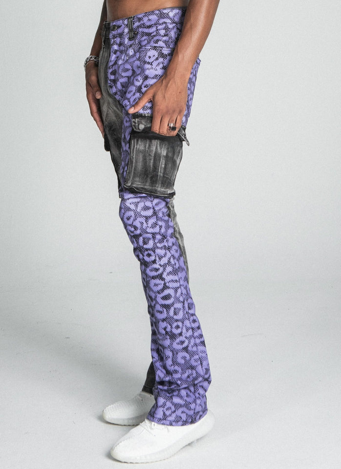 AJ33SK PURPLE CHEETAH STACKED CARGO - Wear with style