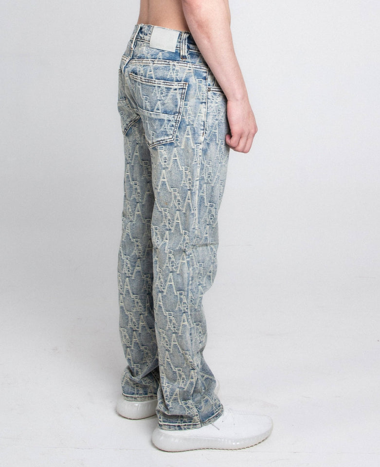 AJ36SL - 2 EMBROIDERED LIGHT BLUE SLIM JEANS - Wear with style