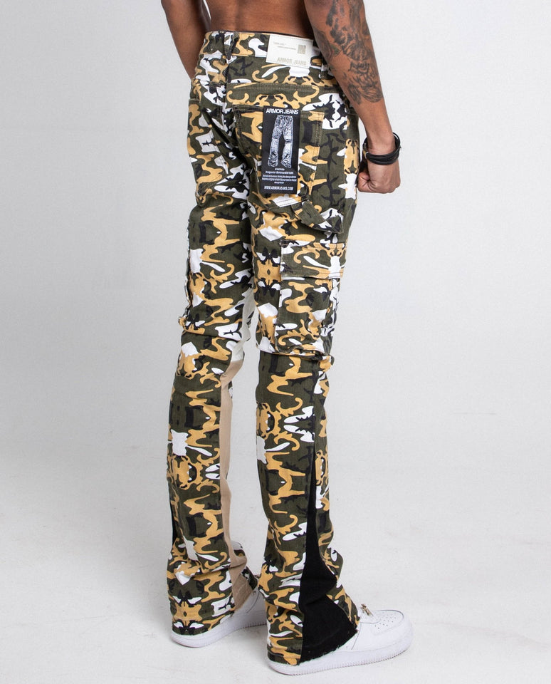 AJS699 - 10 CAMO STACKED CARGO PANTS - Wear with style