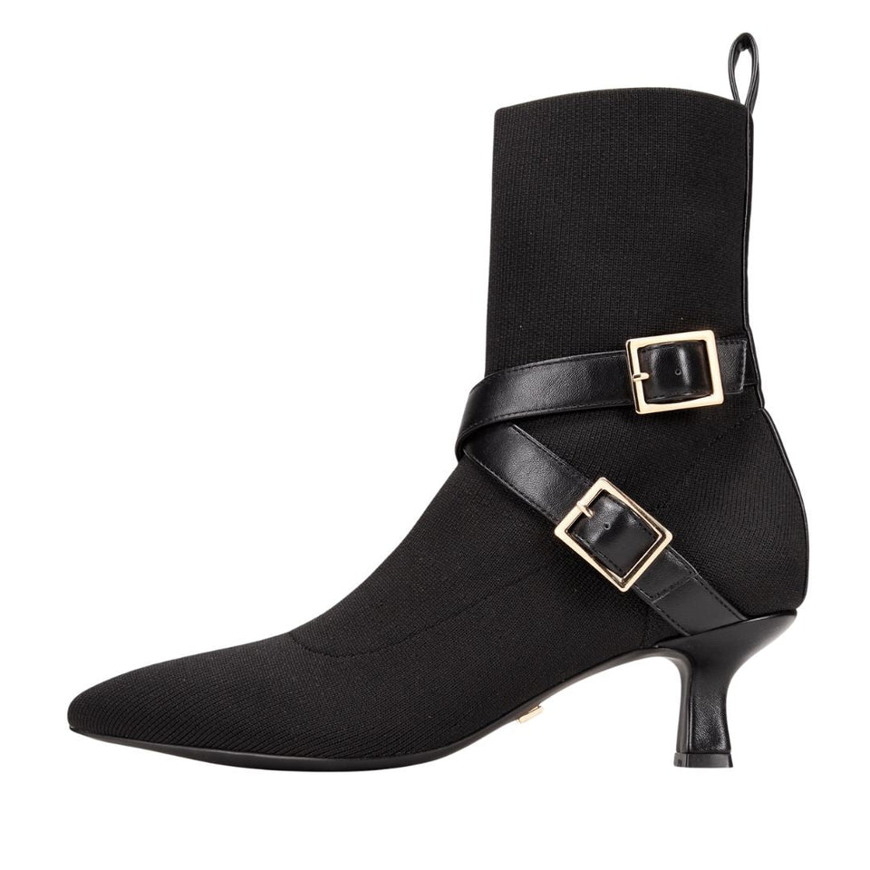 Alma Booties Black - Wear with style