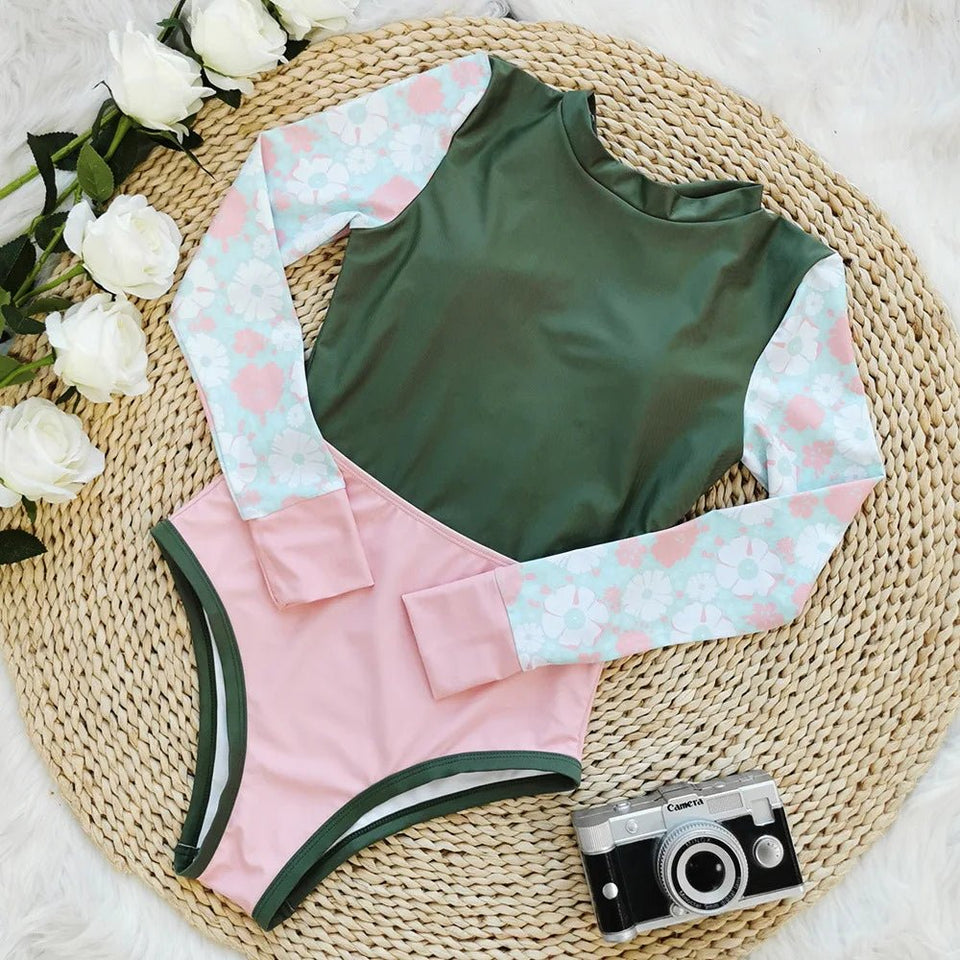 Ariel Bae one piece swimsuit - Ideal for swimmers - Wear with style