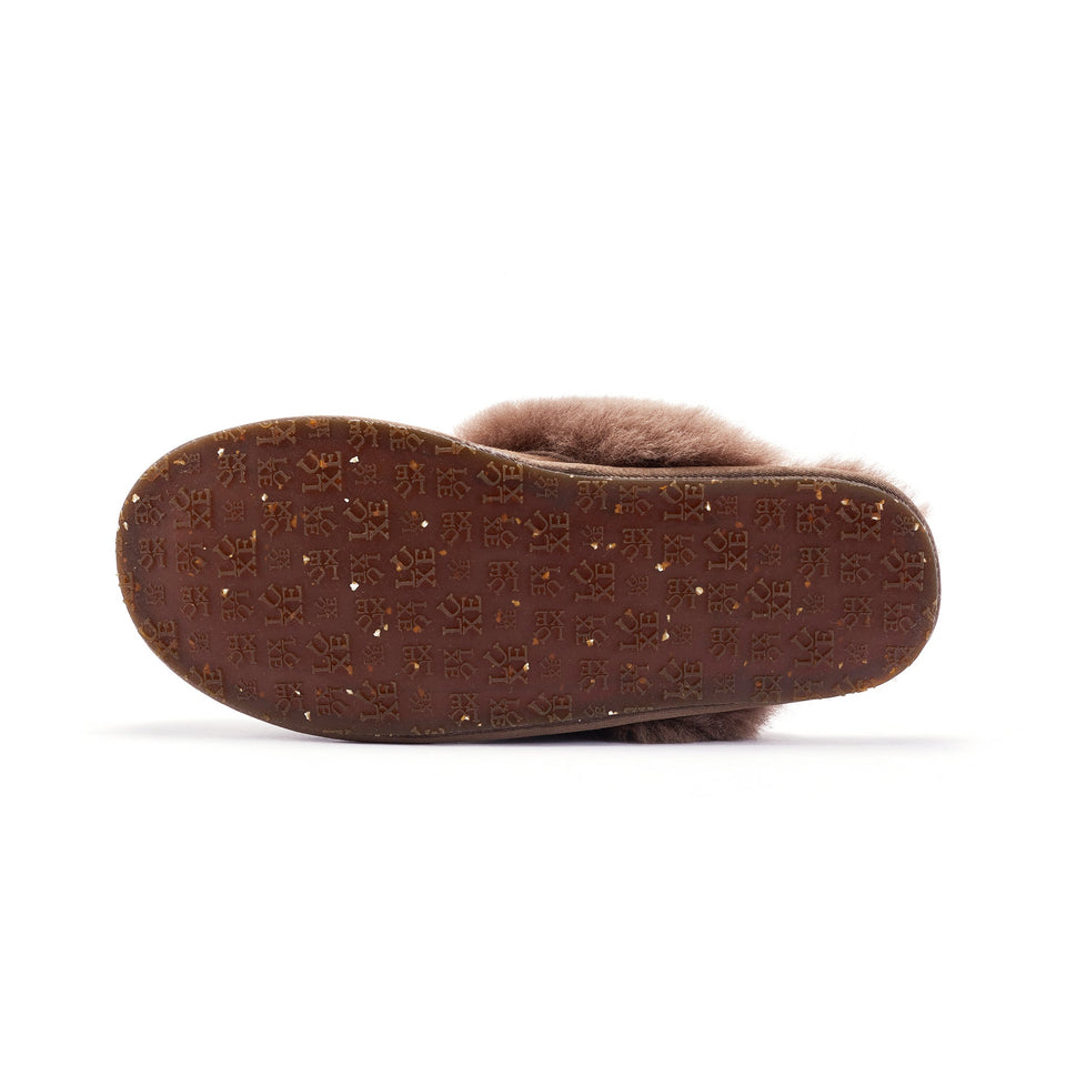 CLOSED MULE CLAY