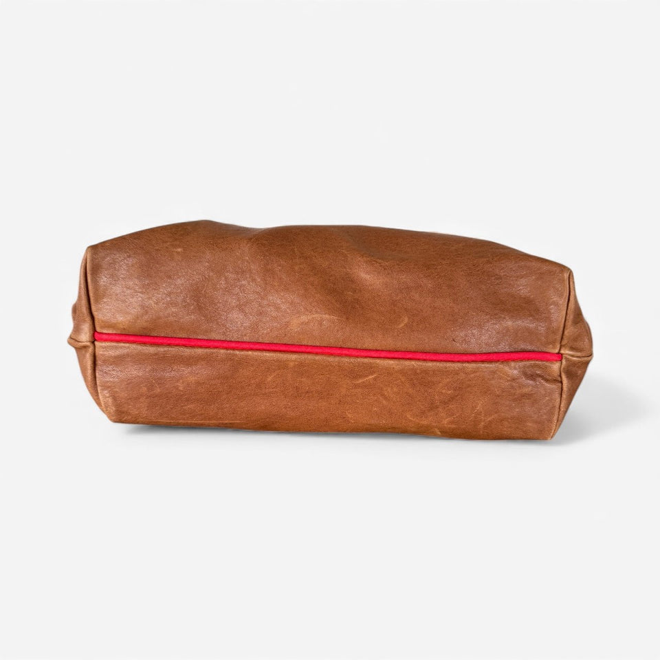 Blair - East West Shoulder Bag, Brown Leather - Wear with style