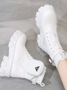 Stylish Lace Up Leather : Platform Boots