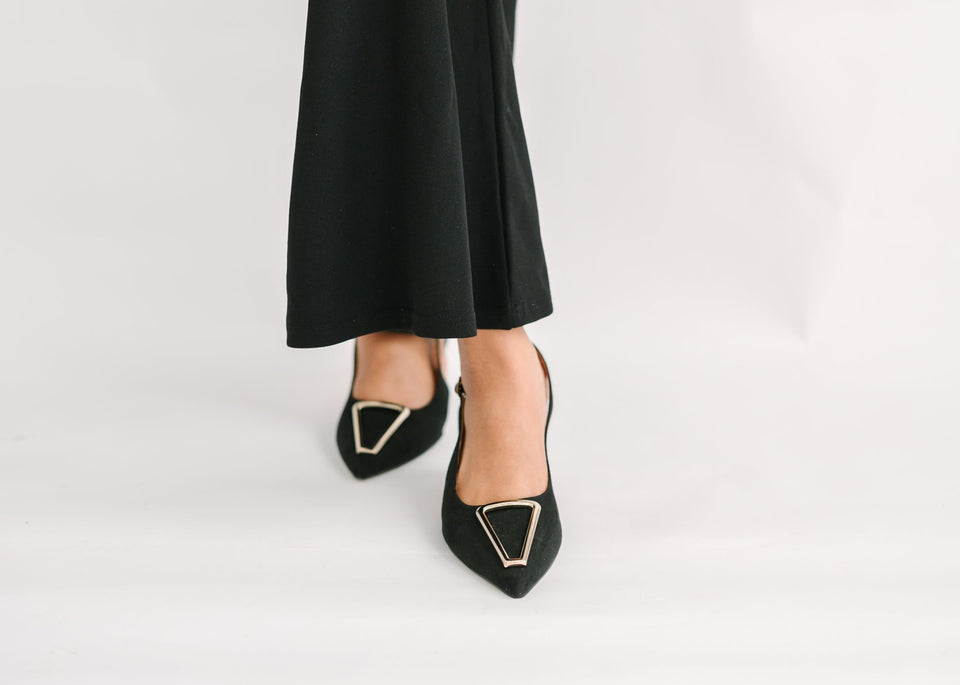 Cecilia Slingback Black - Wear with style