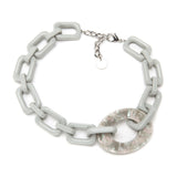 Claudia Necklace Shell - Wear with style
