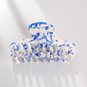 Coastal Blue Claw Clip-Curved - Wear with style