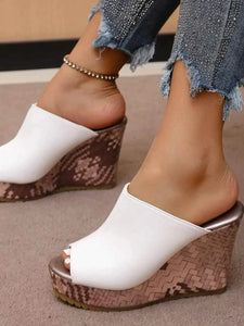 High Quality Leather : High Heel Sandals