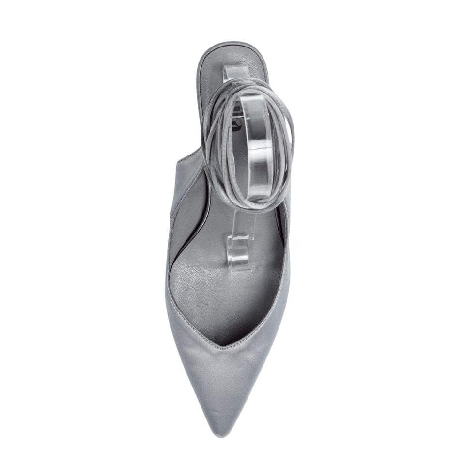 Estelle Pumps Silver - Wear with style