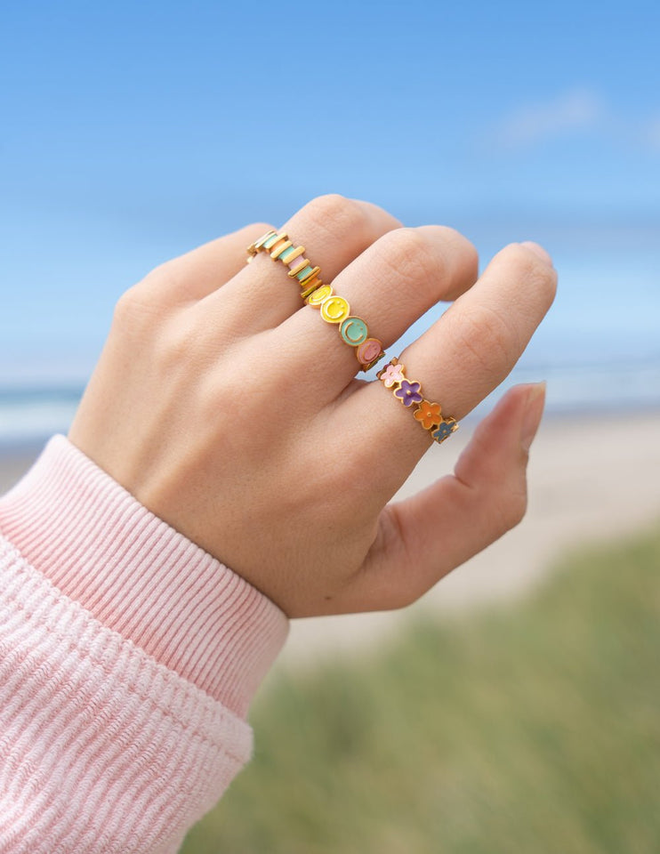 Floral Enamel Ring - Wear with style