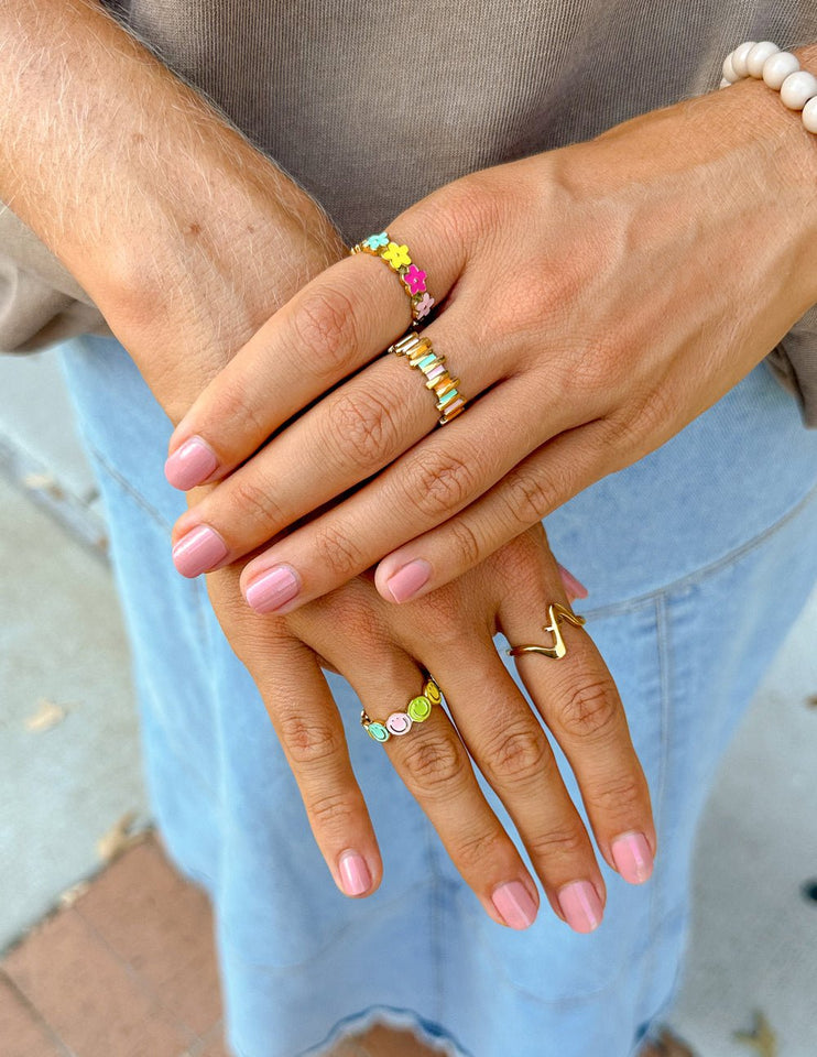 Floral Enamel Ring - Wear with style