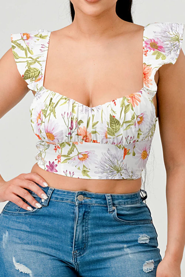 FLORAL SWEETHEART RUCHED FLUTTER SLEEVES CROPPED TOP - Wear with style