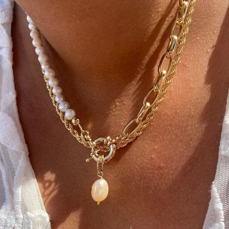 Garnet Pearl Necklace - Wear with style