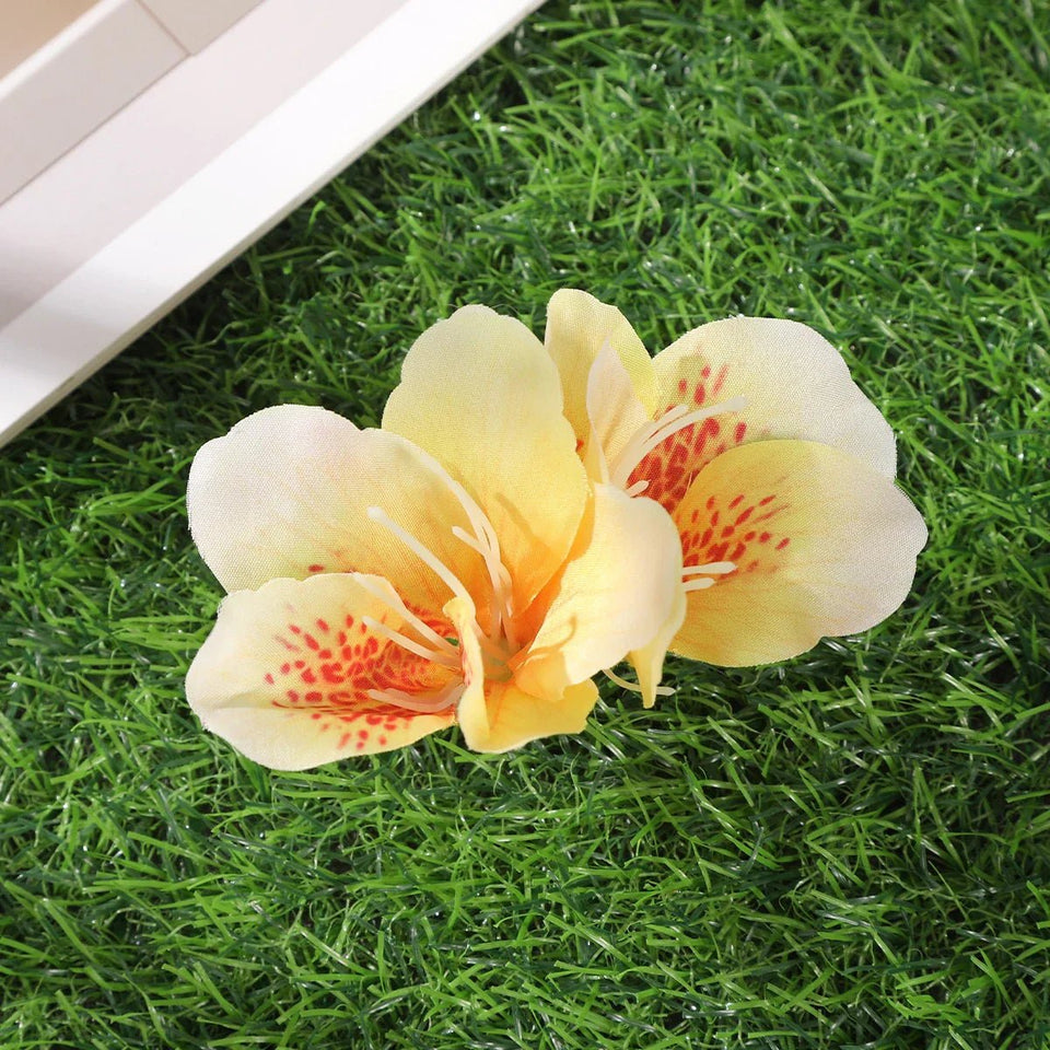 Gladiolus Flowers Small Hair Clip accessory - Wear with style