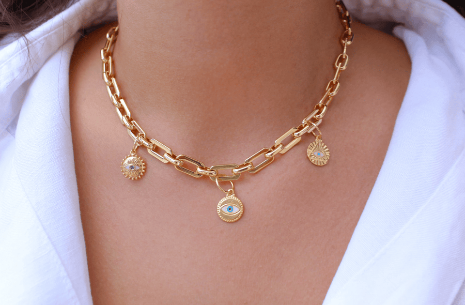 Gold Coin Medallion Necklace - Wear with style