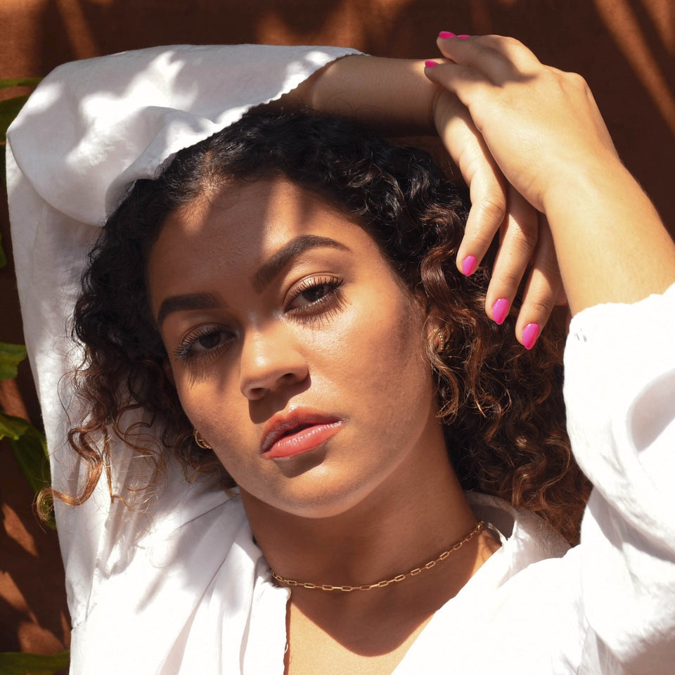 Gold + Pearly - Wear with style
