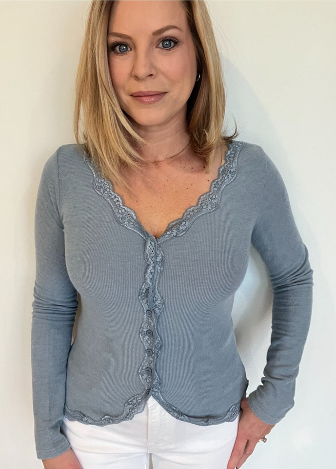 Harbor Lace Top-Chambray - Wear with style