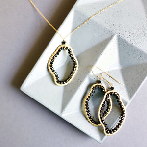 Black Spinel Freestyle Pendant Necklace