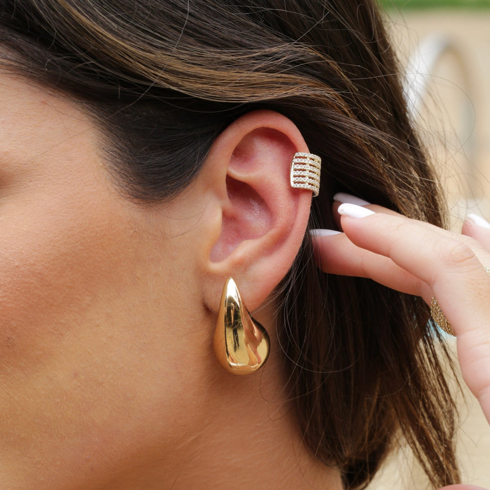 Kaia Earrings - Wear with style