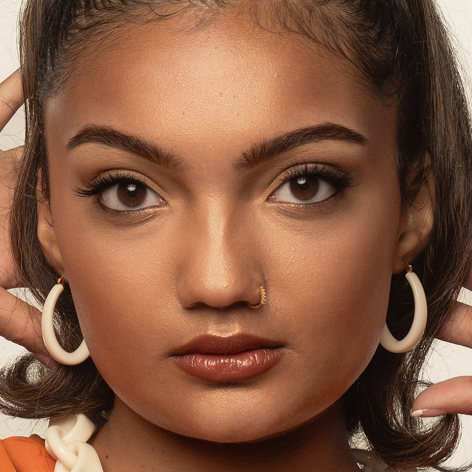 Kira Earring Latte - Wear with style