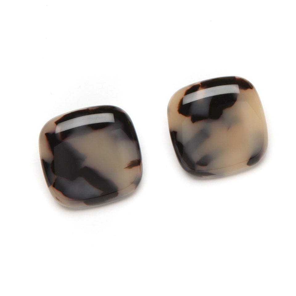 Lara Clip Earring Havana - Wear with style