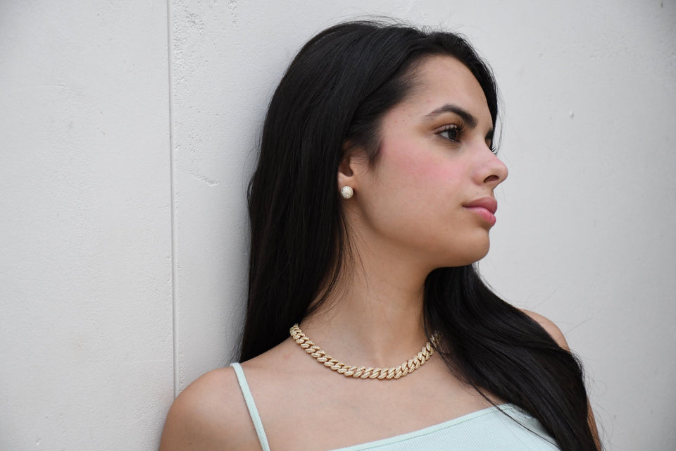 LeConfident Choker - Wear with style