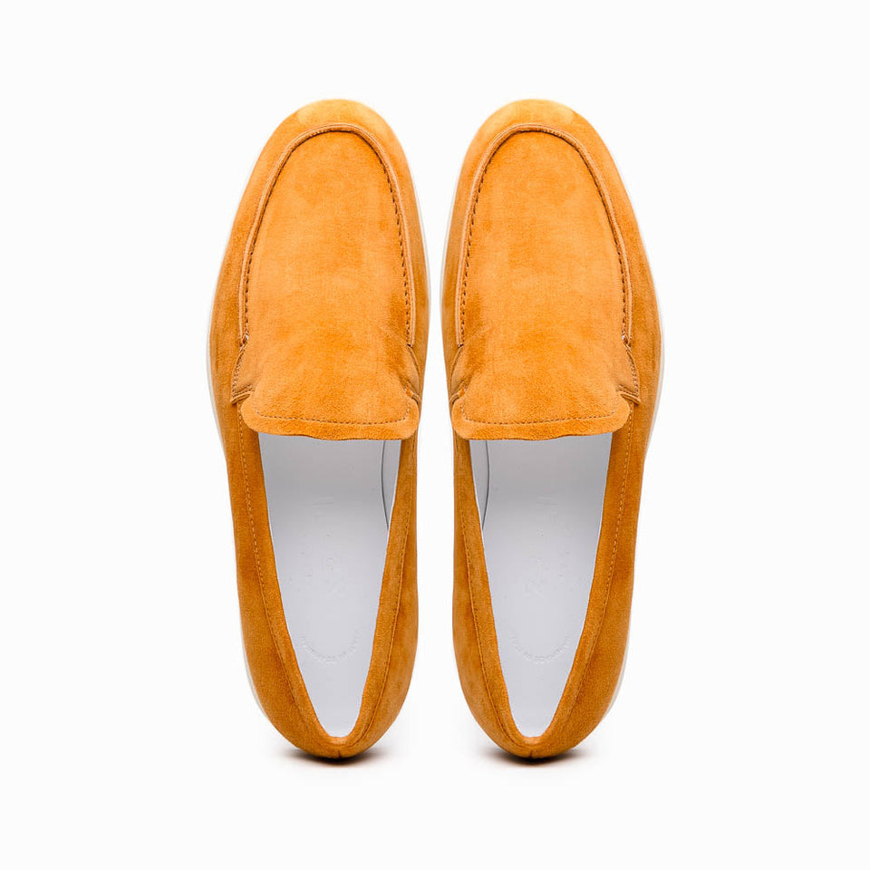 16-621-CGN LIVORNO Sueded Italian Goatskin Loafer Cognac