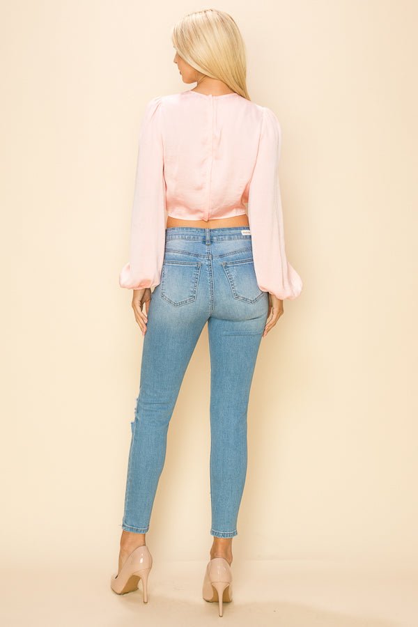 Long sleeve crop top with an open front design - Wear with style
