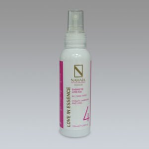 LOVE IN ESSENCE HYDRATING SPRAY 3.38 fl oz - Wear with style