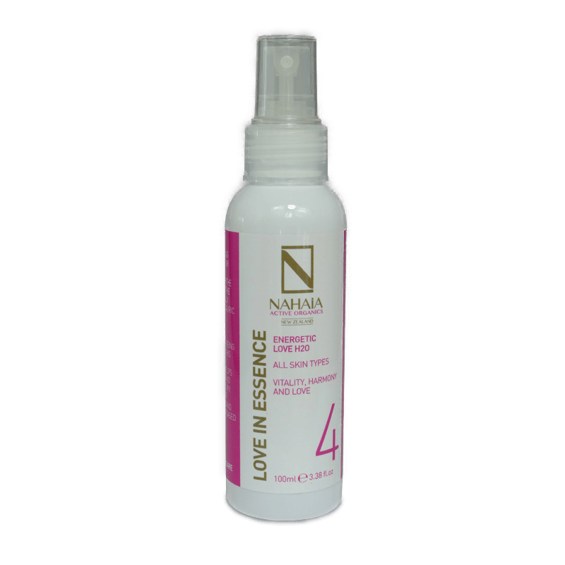 LOVE IN ESSENCE HYDRATING SPRAY 3.38 fl oz - Wear with style