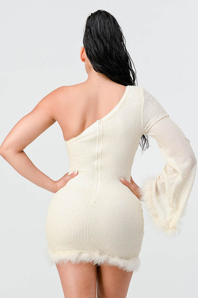 LUX FUR TRIM SEQUINS KIMONO SLEEVES ONE SHOULDER BODYCON MINI DRESS - Wear with style