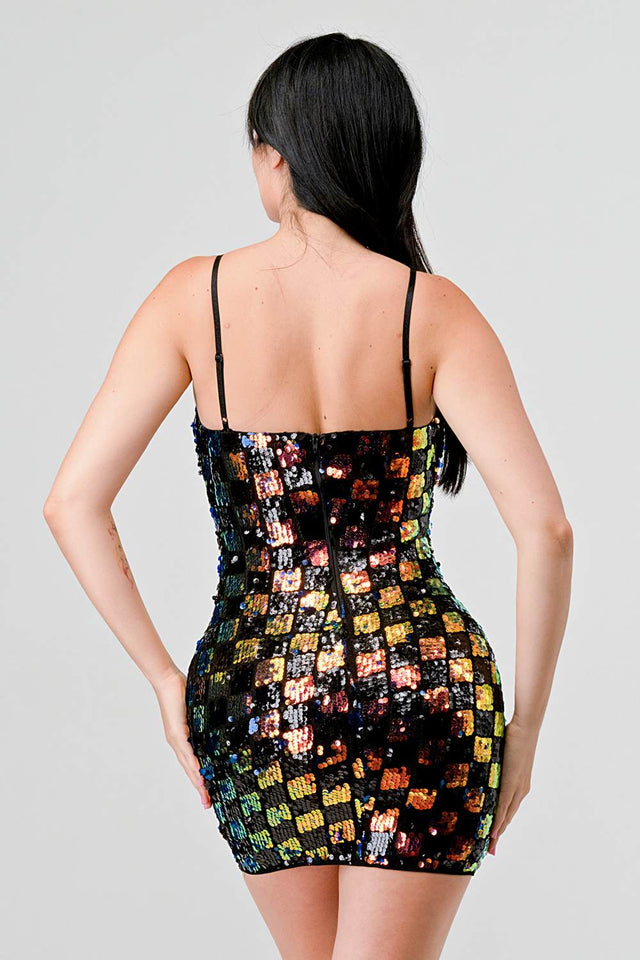 LUXE CHECK PATTERN SEQUINS - Wear with style