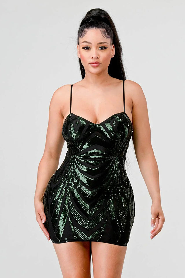 LUXE SEQUIN EMBELLISHED - Wear with style