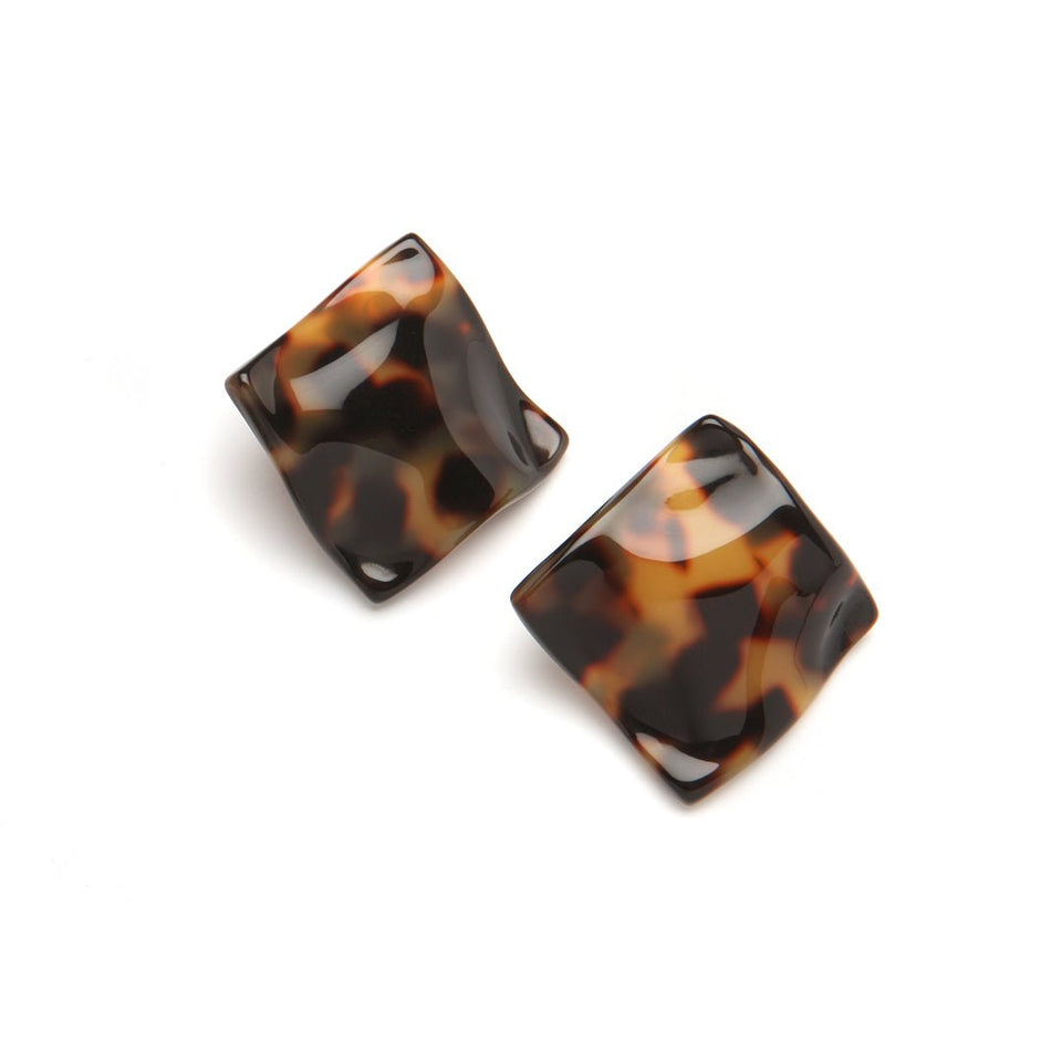 Mara Earring Tshell - Wear with style